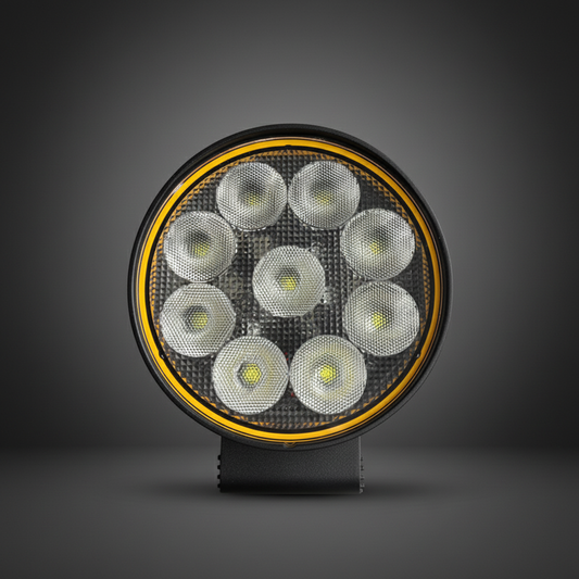 Кръгла LED светлина на тъмен индустриален фон